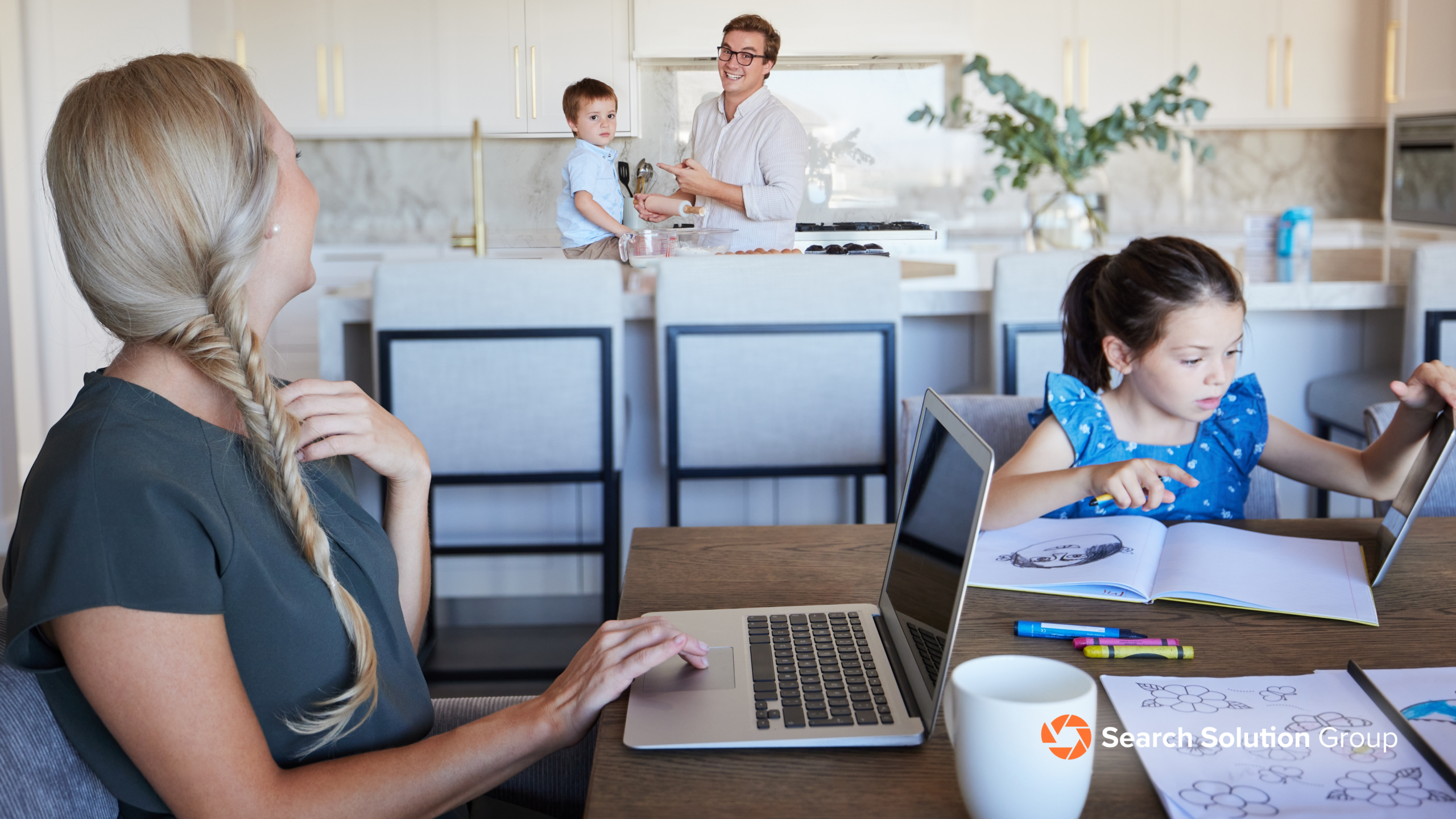 Parenting in the Workplace: The Benefits That Actually Attract Working Parents